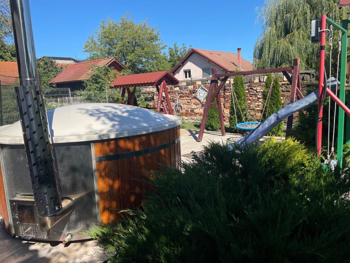 Pensiunea Casa Rica Călimăneşti Exterior foto